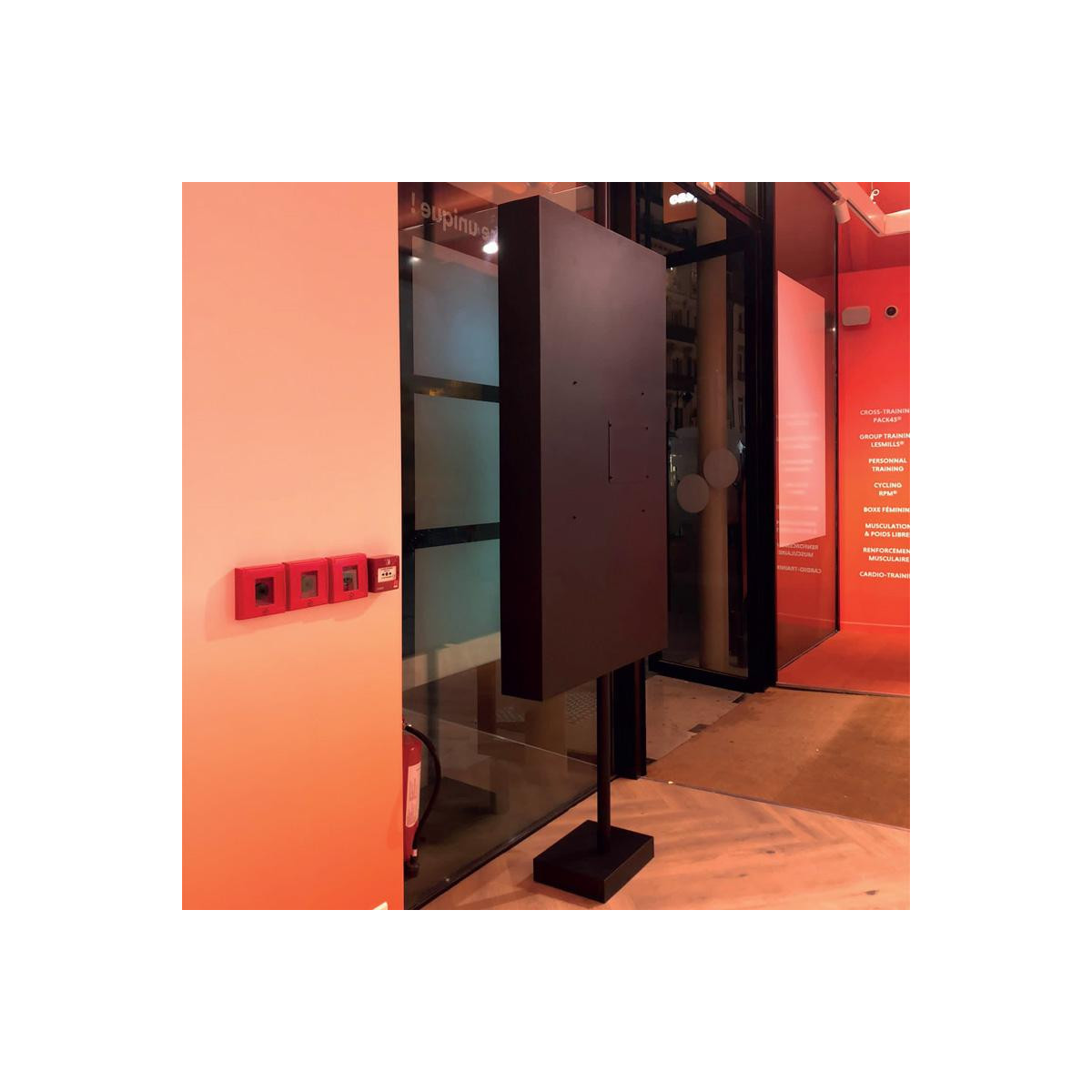 09219-Cover Floor-to-Ceiling-Solution-01 09219-Cover Floor-to-Ceiling-Solution-01